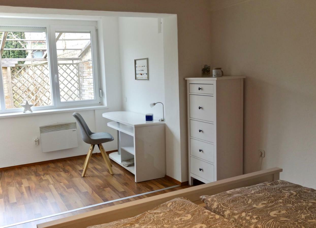 Paradies Fuer Zwei Frauenkirchen Exterior foto